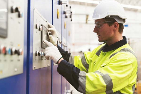 Data center preventative maintenance services