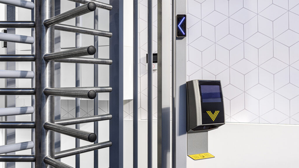 Turnstile security gate with cardkey reader